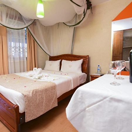 Hotel Stedmak Gardens Karen Nairobi Zewnętrze zdjęcie